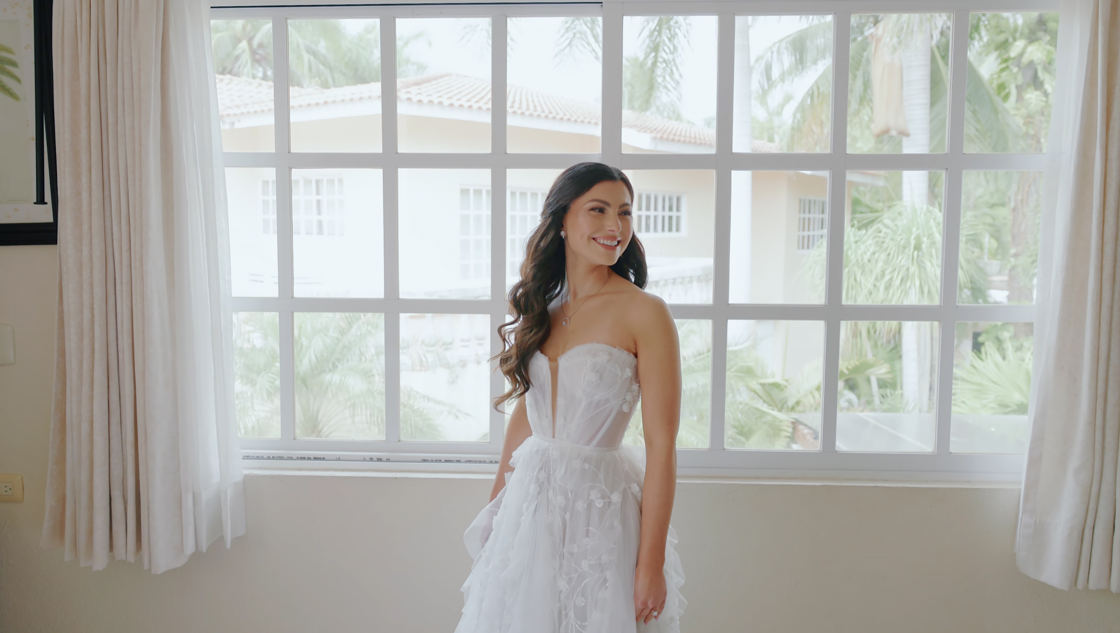 Elegant wedding celebration in a sunlit destination setting